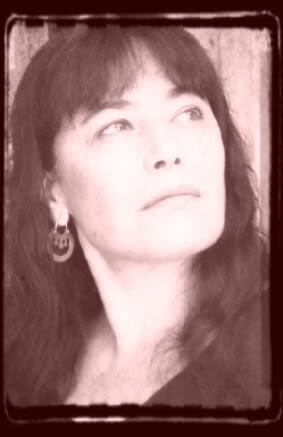 Lilian Elphick Latorre