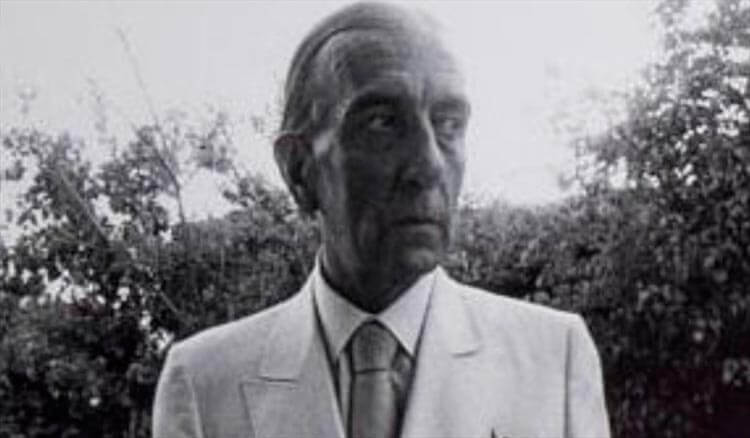 A los 86 años falleció el poeta Armando Uribe