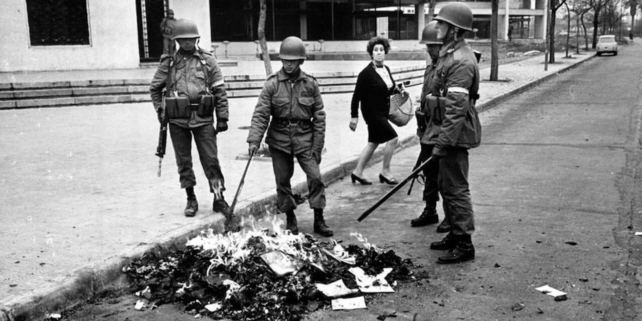 El libro y la lectura en Chile a cincuenta años del golpe civil-militar